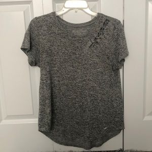 Hollister must have tee!